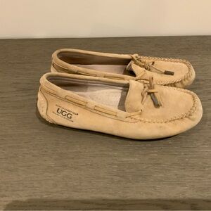 UGG ozwear connection, side 8